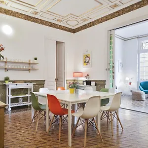 Plaza Catalunya B&B