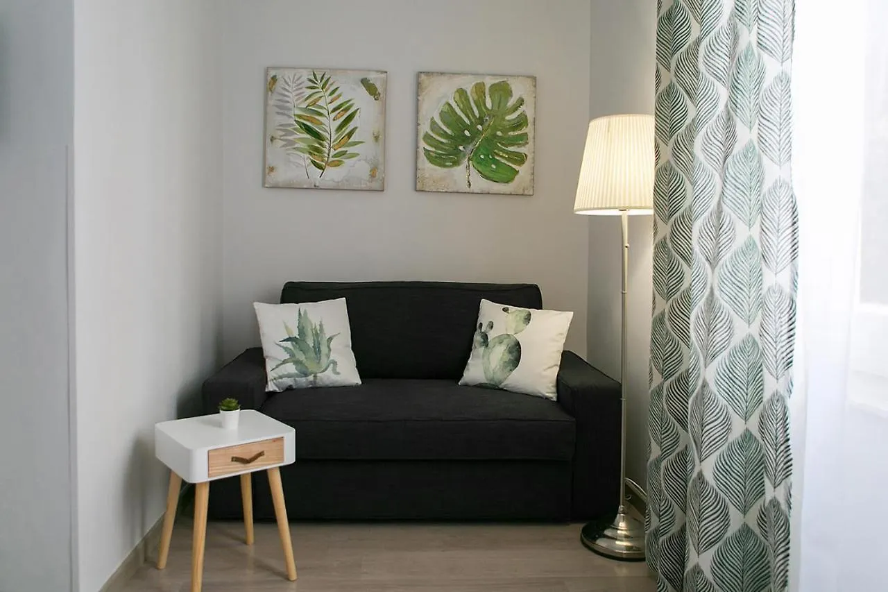 **  Blanc Guest House Barcelona Spain