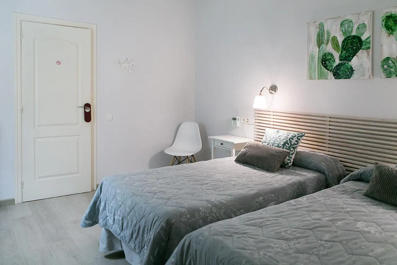 Blanc Guest House Barcelona 2*,  Spain