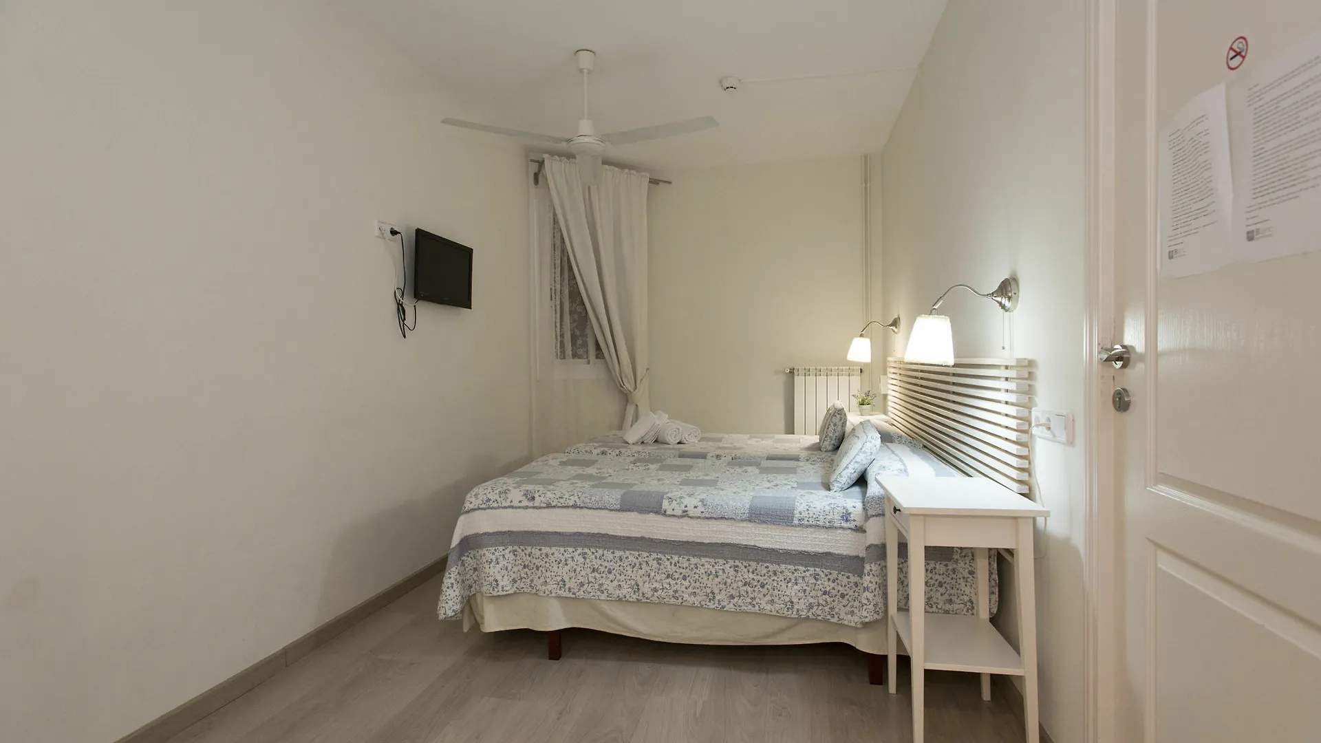 Blanc Guest House Barcelona